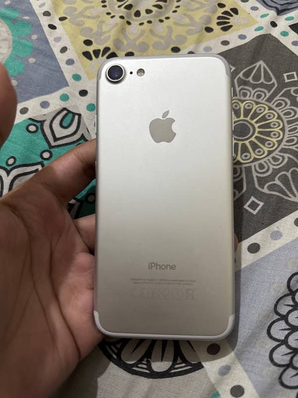 iphone 7 128gb pta approved 3