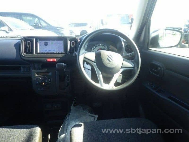 Suzuki Alto 2023 4