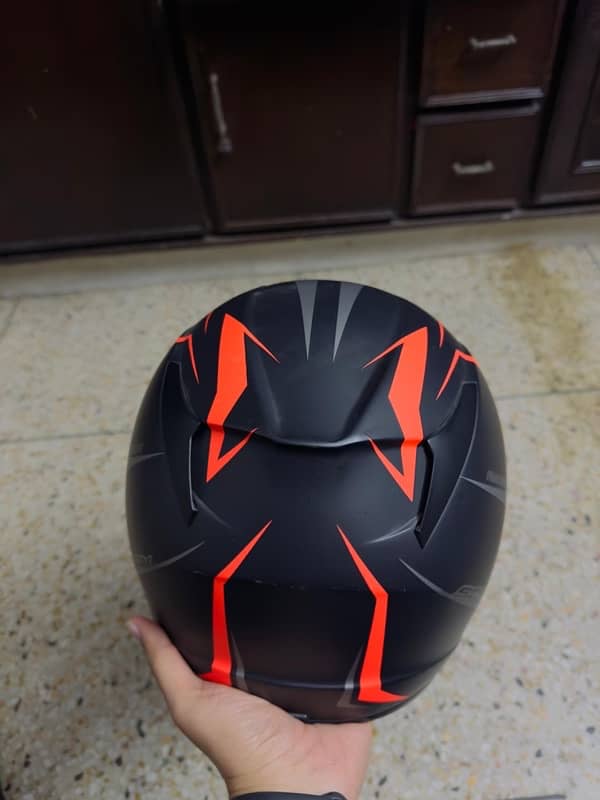 helmet 3