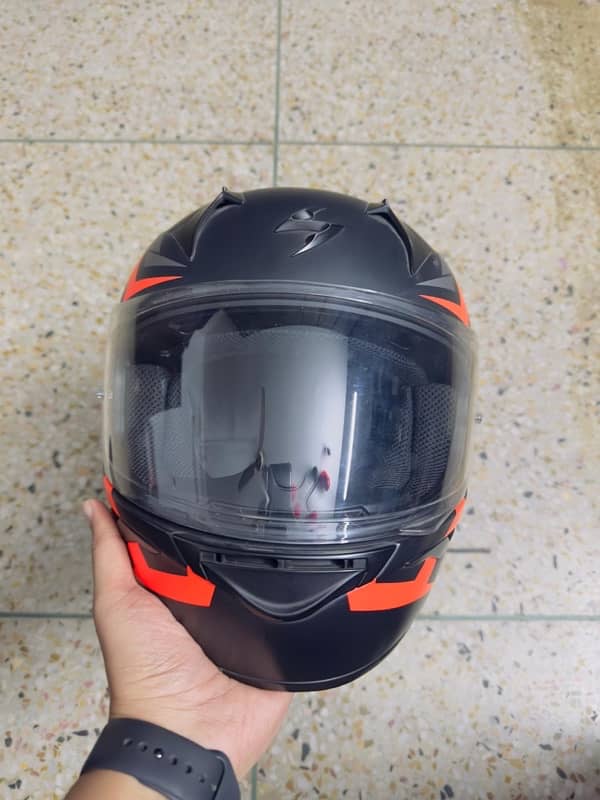 helmet 0