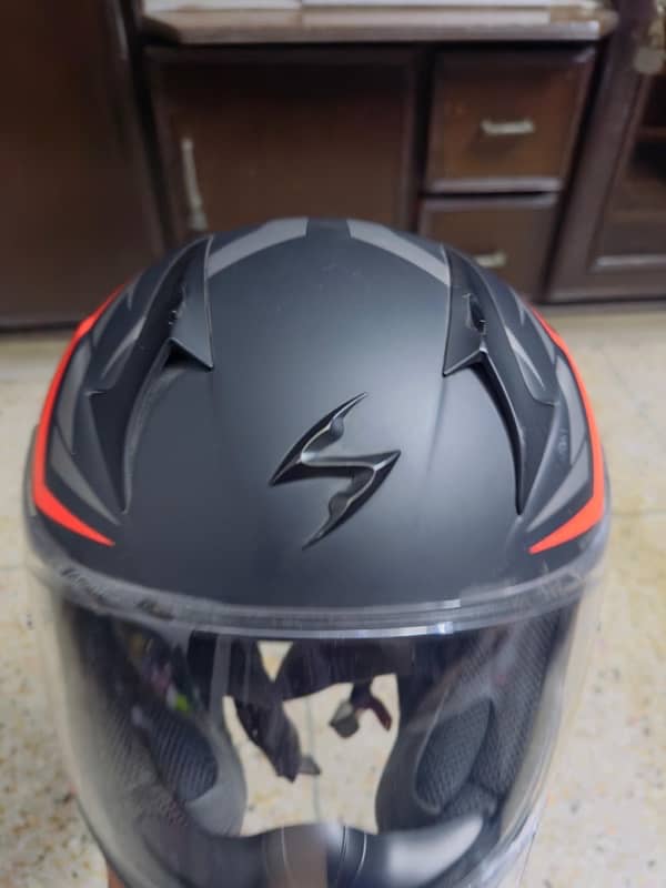 helmet 6