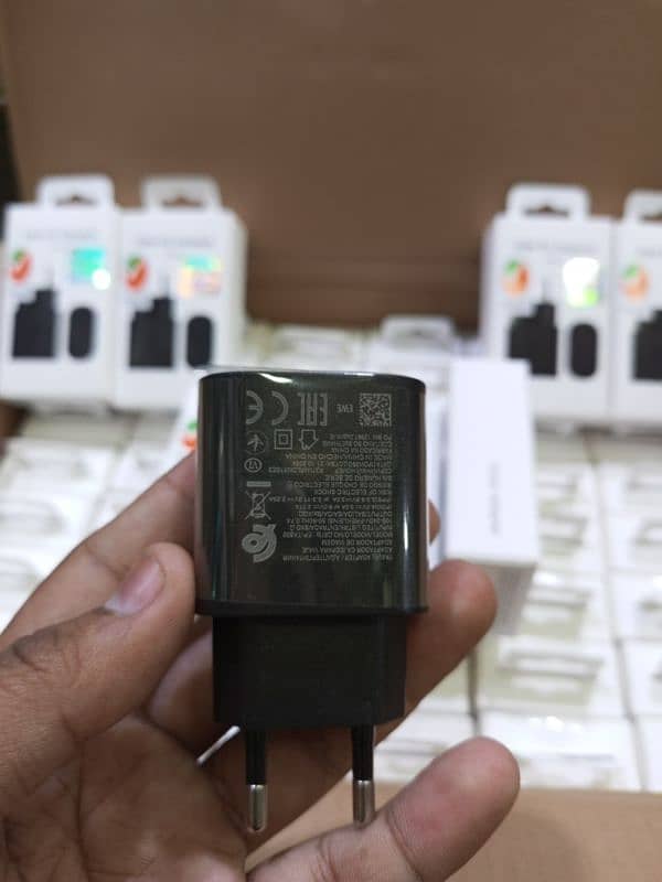 Get Super-Fast Charging with the Samsung 25W Adapter – 4