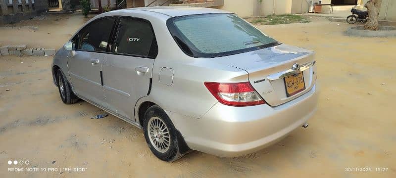 Honda City IDSI 2004 4