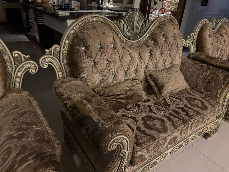 Royal Velvet Sofa Set 4