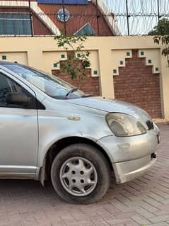 Toyota Vitz 1999