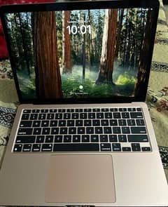 Apple MacBook Pro M1, 8gb, 256gb pristine condition.