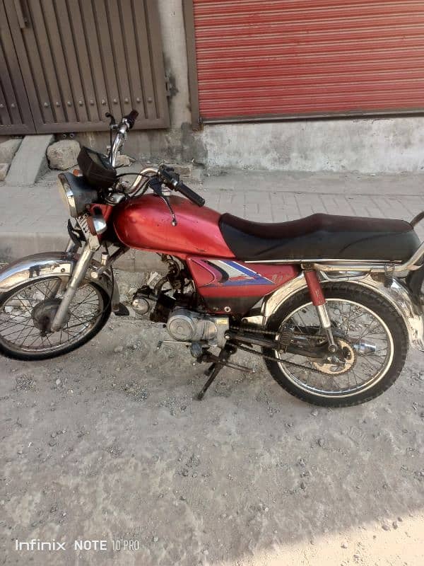 Honda CD70 2010 0