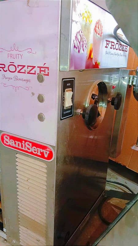 ice Cream machine 1 Handle with ice Sekhar USA 1