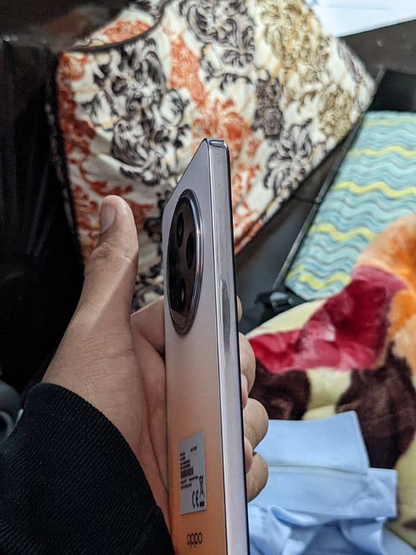 Oppo Reno 12 f 8/256 3