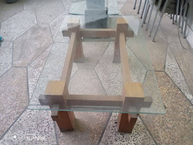 one center table for sale 3
