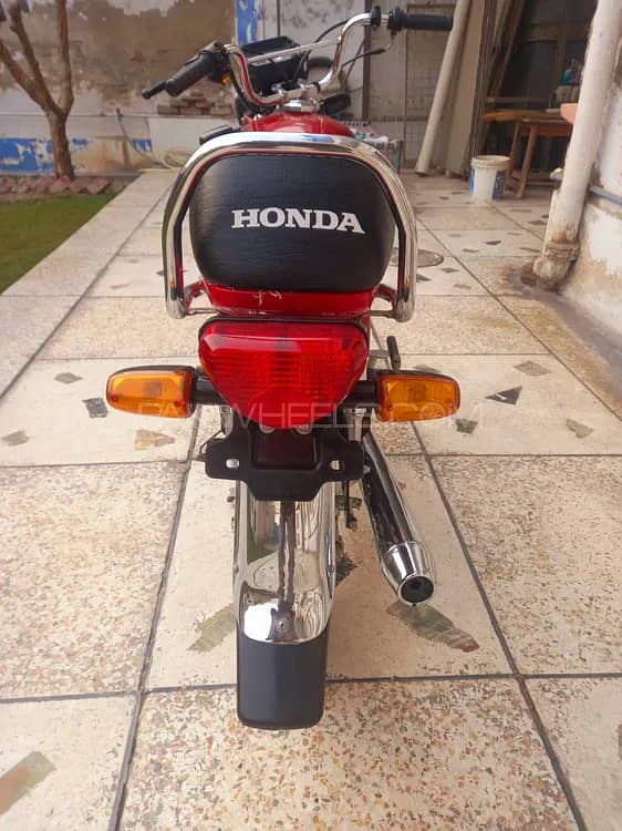 Honda CD 70 2024 2