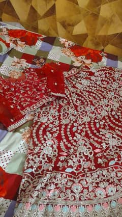 Bridal lehnga in new condition only 4 hours used