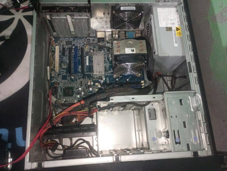 Intel Xeon ( CPU ) 2