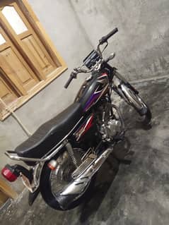 Honda 125 2017 black