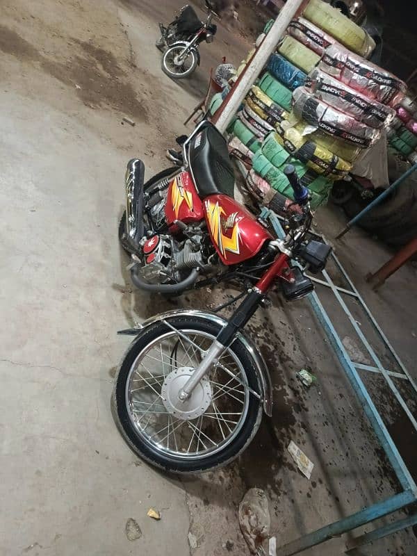 Honda 125 2021 4