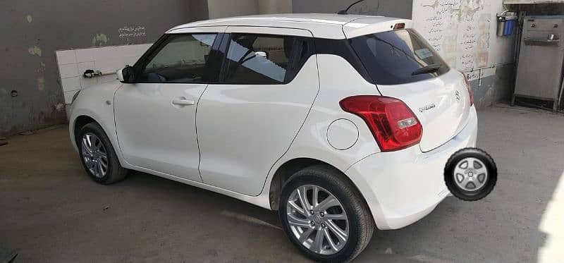 Suzuki Swift 2022 1