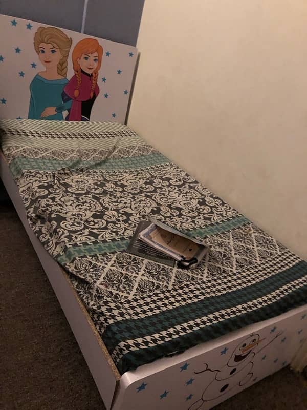 single bed for kid 2