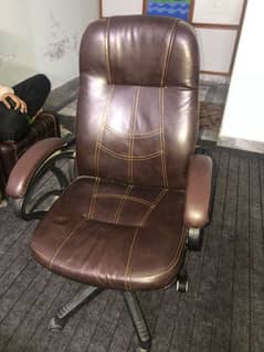 3 chair used in office work serious buy content us