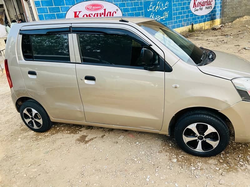 Suzuki Wagon R 2015 4