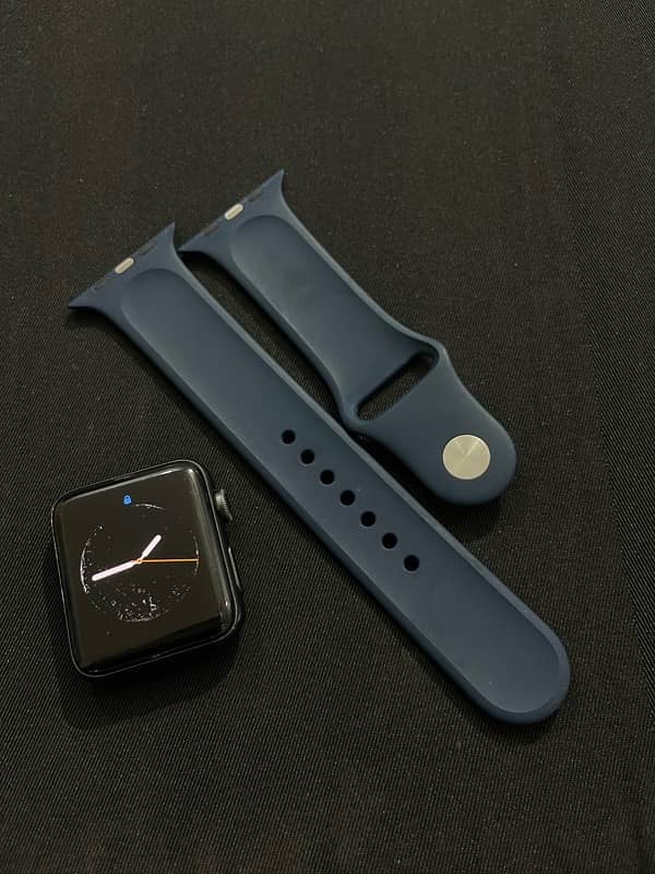 Apple Series 3 42mm 0