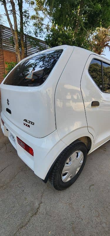 Suzuki Alto vxr 2022 2023 ka no 2022 k last months ki 10