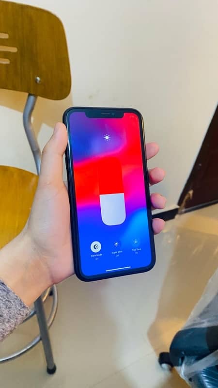 iphone xr 8