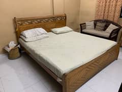 Wooden polish bed