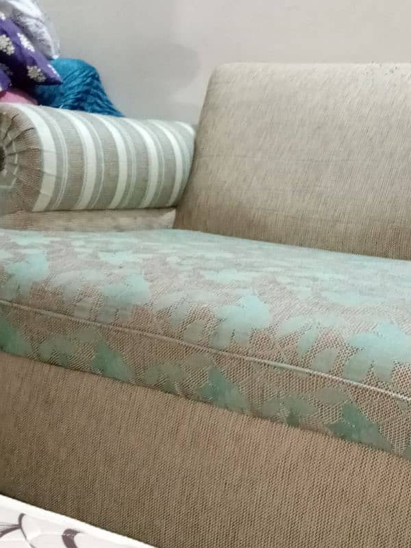 5 Seater Sofa Set 0