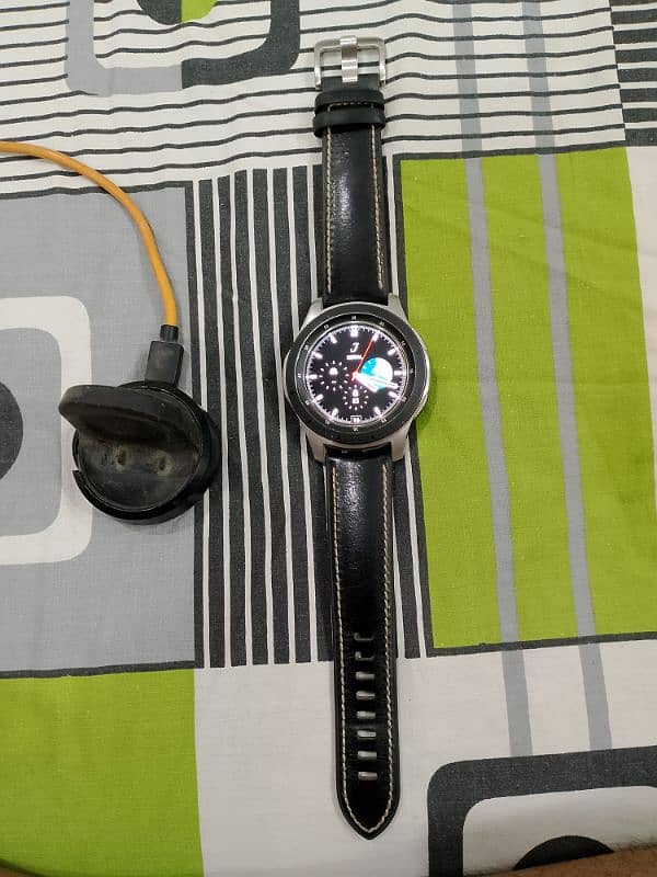 Samsung smart watch galaxy 3        03101133643 3