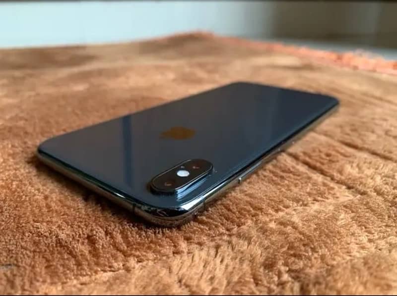 Apple iphone Xs max 5