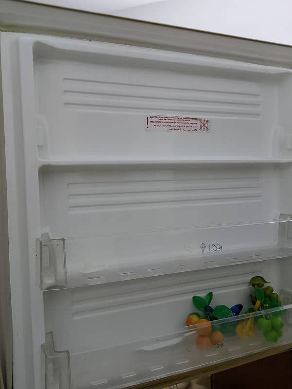 PEL FRIDGE FULL SIZE 1