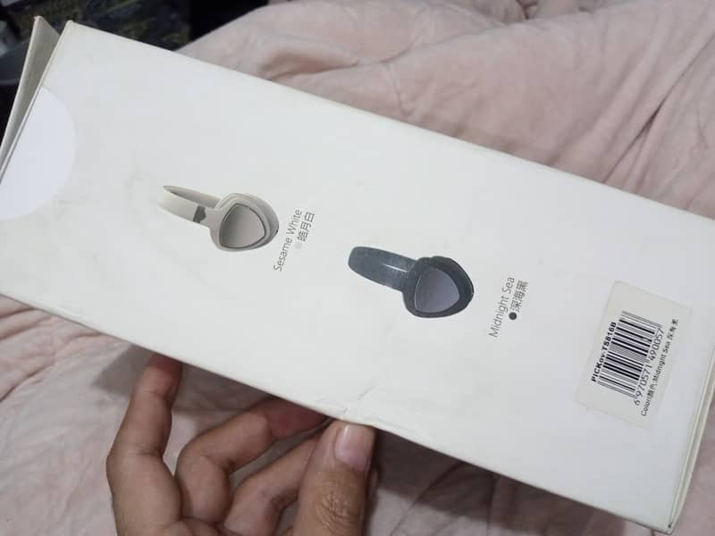 Bluetooth headphones with immersive, loud sound 17