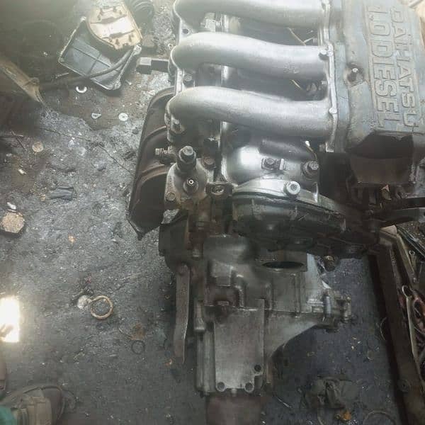 diahatsu charade diesel, turbo, and petrol engine 3