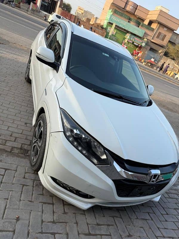 Honda Vezel 2015 0