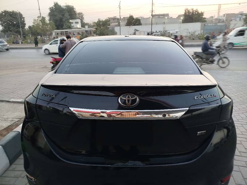 Toyota Corolla GLI 2015 3