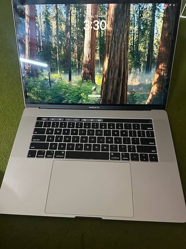 Macbook Pro 2018 0