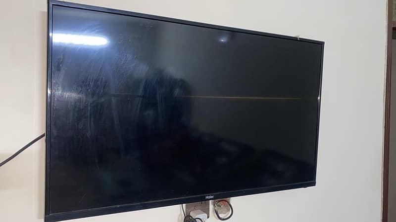 Haier LED TV 1