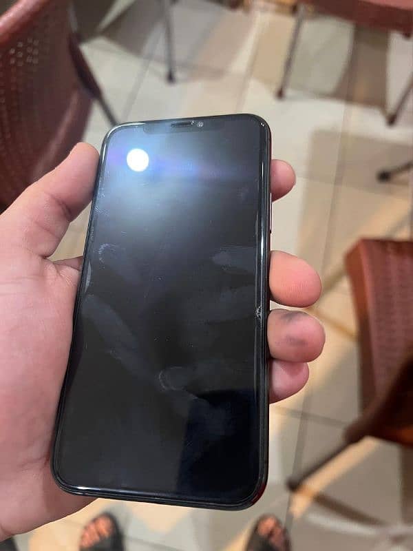 I phone 11 pro for sale 6