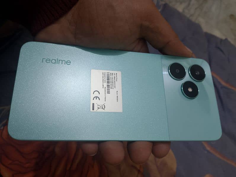 Realme C51 3