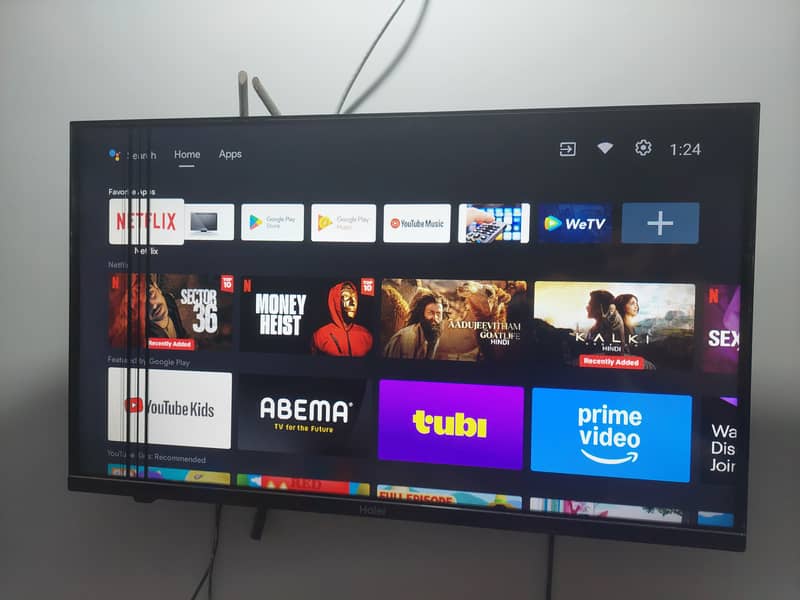 urgent Haier 32" Android Smart LED – Full HD, WiFi, (Black Line Issue) 0