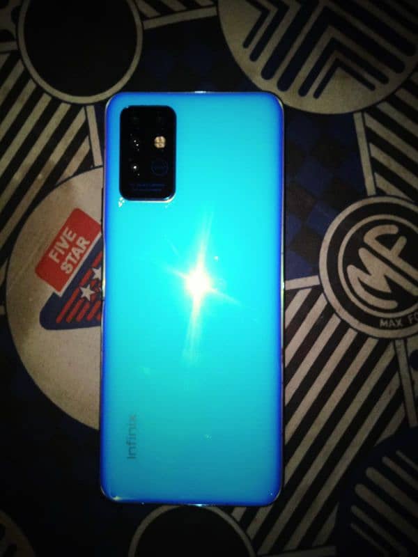 Infinix Note 8 6/128 1