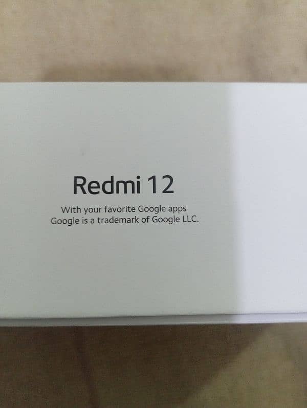 Redmi 12 8+8/128 With Box and original Charger 6