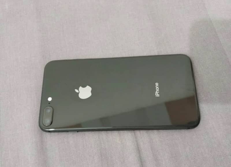 iPhone 8plus 3