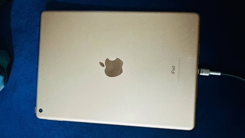 iPad 6th Gen 32GB 5