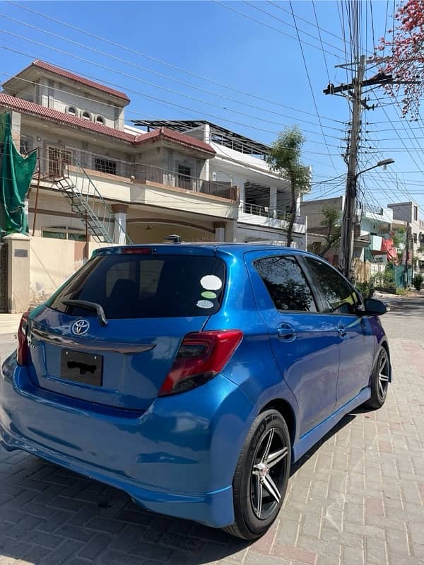 Toyota Vitz 2014 5