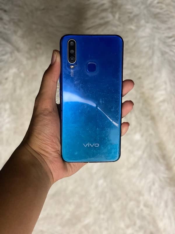 vivo Y15 3