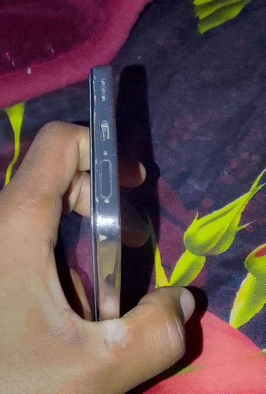 OPPO Reno 12F 5G 3