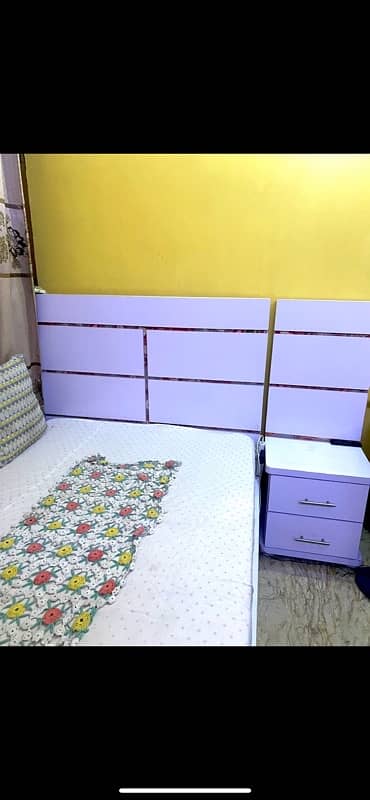 queen size bed, one side table and sliding door cupboard 3