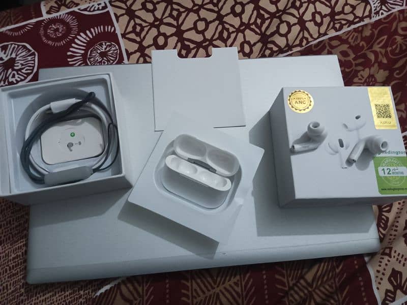 Earpods stock 6