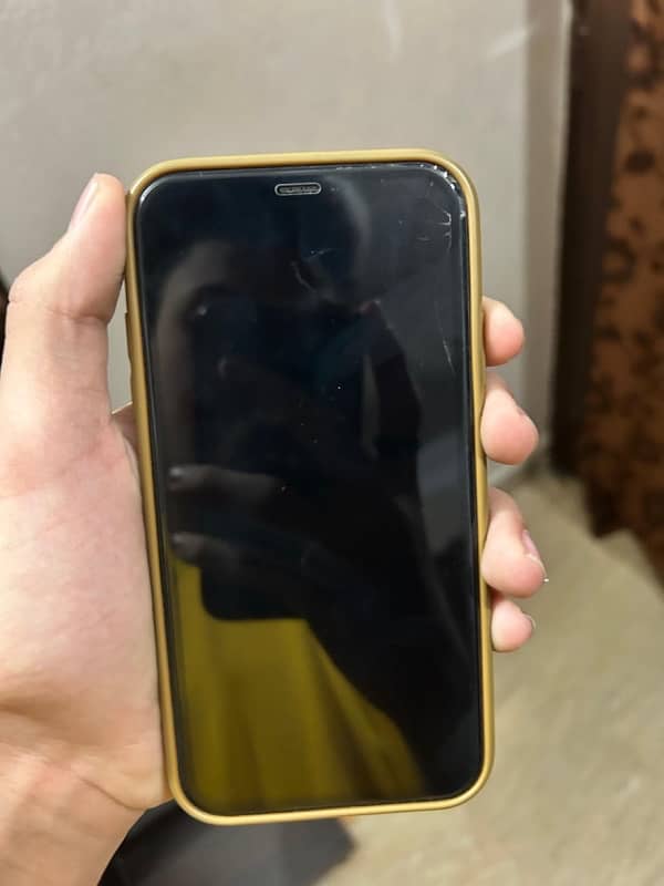 IPHONE XR 1